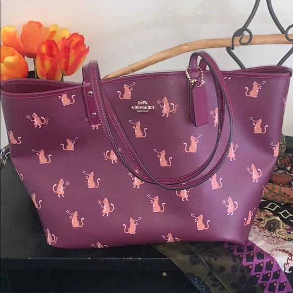 Coach party cat tote shop